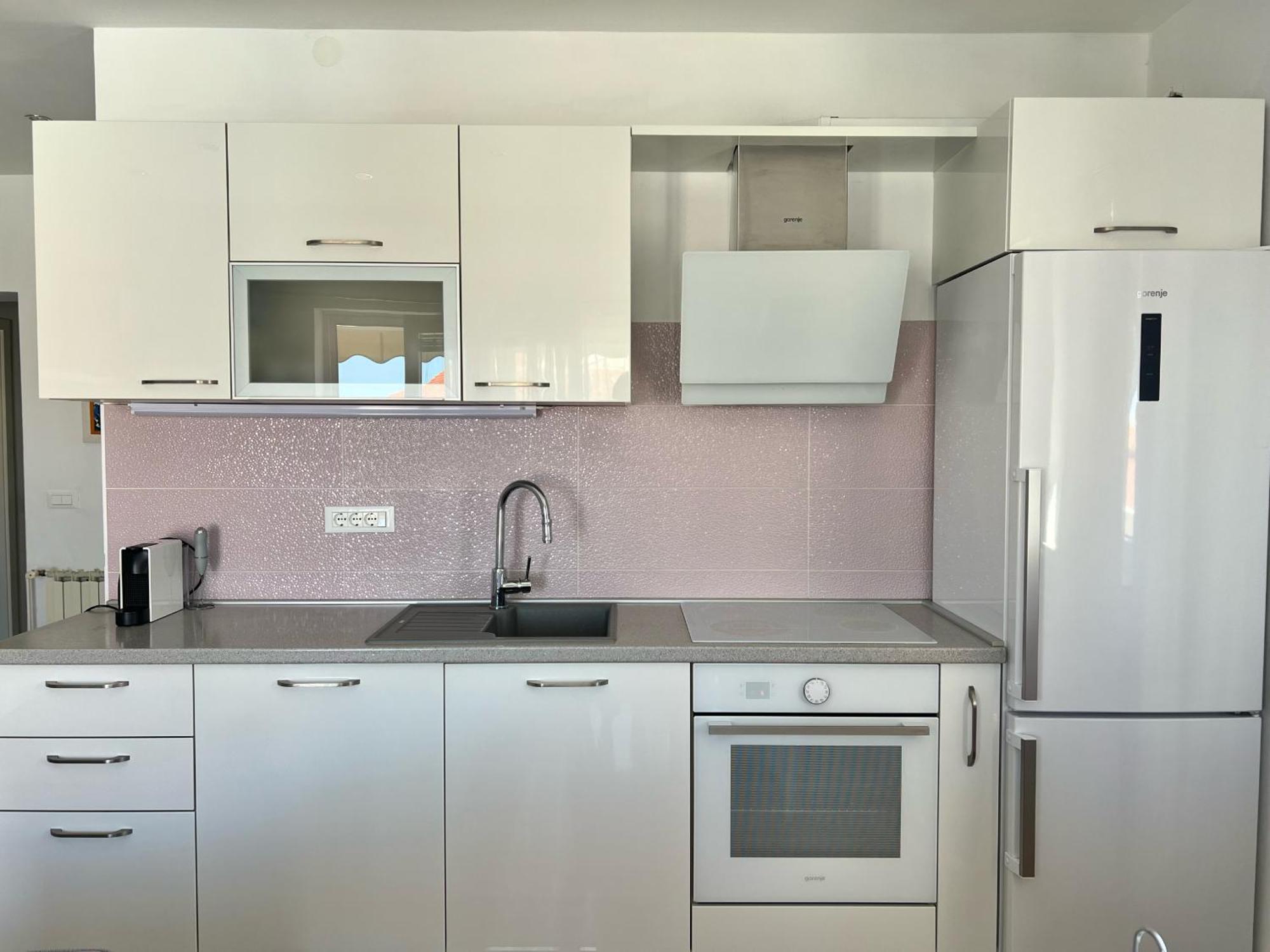 Apartments Keko Примоштен Экстерьер фото